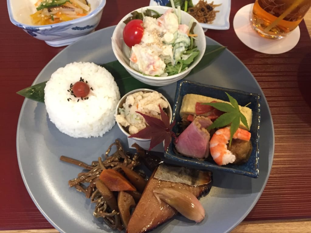 Kappoudiningu縁-大人のお子様ランチ