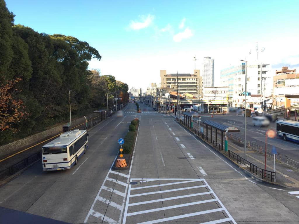 名鉄神宮前駅から熱田駅へ向かう道